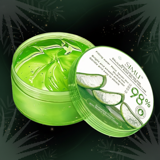 Żel Aloe Vera na tle BellaVita